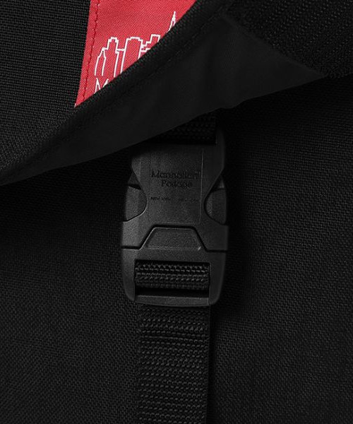 Manhattan Portage（マンハッタンポーテージ）の「Manhattan Portage/マンハッタンポーテージ バックパック Washington SQ MP1220（バックパック/リュック・メンズ・ブラック×レッド・FREE）」の11枚目の写真