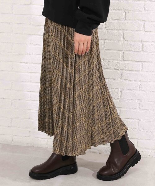 SHOO・LA・RUE（シューラルー）の「◆チェック柄プリーツスカート（スカート・レディース・ブラック系1/ダークブラウン系1/ブラウン系その他2・00）」の8枚目の写真