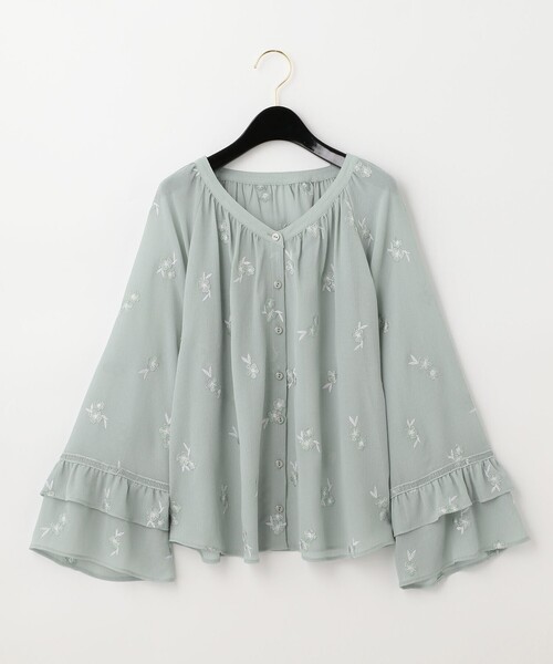 GRACE CONTINENTAL（グレースコンチネンタル）の「楊柳刺繍ブラウス（シャツ/ブラウス・レディース・ホワイト/グリーン・36）」の14枚目の写真