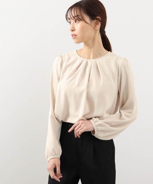 DRESKIP(ドレスキップ)の「◆【M-LL】フロントタックブラウス(シャツ/ブラウス・レディース・ブラック/オフホワイト/サンドベージュ・01/02/03/04)」の4枚目の写真