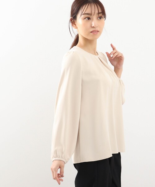 DRESKIP(ドレスキップ)の「◆【M-LL】フロントタックブラウス(シャツ/ブラウス・レディース・ブラック/オフホワイト/サンドベージュ・01/02/03/04)」の5枚目の写真