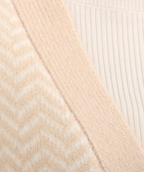 SHOO・LA・RUE(シューラルー)の「◆へリンボーン柄ジャガードニットカーディガン(カーディガン/ボレロ・レディース・ベージュ系その他6/ブラック系3・00)」の8枚目の写真