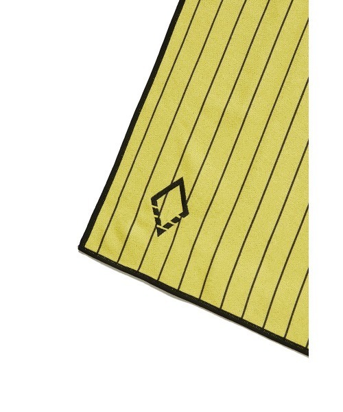 AMERICAN RAG CIE（アメリカンラグシー）の「NOMADIX FULL SIZED TOWEL-PINNER（タオル・レディース・ブラック/イエロー/ブルー・FREE）」の10枚目の写真