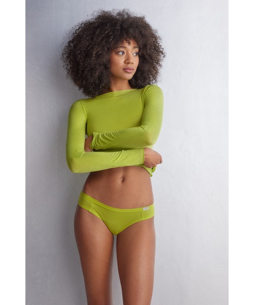 Intimissimi（インティミッシミ）の「コットン ショーツ（ショーツ・レディース・ホワイト/ブラック/ベージュ/ブルー/ヘザーグレー/キナリ/グレイッシュブルー/サンドベージュ/ヘザーチャコール/ライトグリーン/ピンク/ライトパープル/ミント/スカイブルー/ワインレッド/グリーン/インディゴブルー/パープル/スモークピンク/ライトカーキ/アーミー/サーモンピンク/ピンクベージュ/ライトブルー/セージグリーン/ワイン/ダークインディゴブルー/バーガンディー/カーキ/ライラック/チェリーピンク/サックスブルー系・S/L/M）」の10枚目の写真