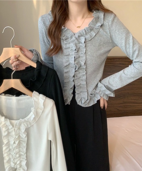 Jewelobe(ジュエローブ)の「フリルディテールカットブラウス(Tシャツ/カットソー・レディース・ホワイト/杢グレー/ブラック・FREE)」の3枚目の写真