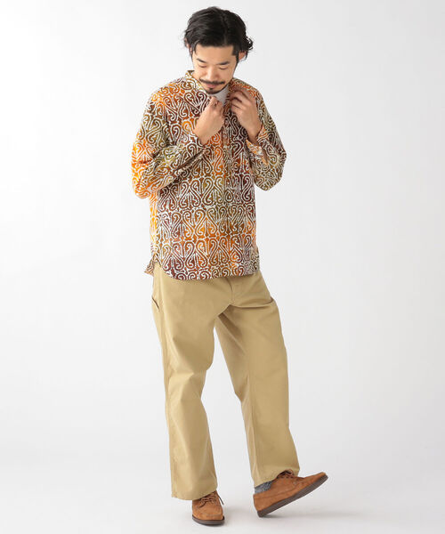 BEAMS PLUS（ビームスプラス）の「BEAMS PLUS / バティックプリント プルオーバー バンドカラー シャツ（シャツ/ブラウス・メンズ・ブルー系その他/ブルー系その他2/オレンジ系その他・LARGE/SMALL/MEDIUM/X-LARGE）」の5枚目の写真