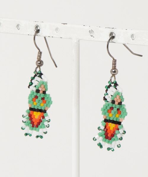 Indian Jewelry（インディアンジュエリー）の「PIERCE  74（ピアス（両耳用）・レディース・ホワイト/グリーン・ONE SIZE）」の2枚目の写真