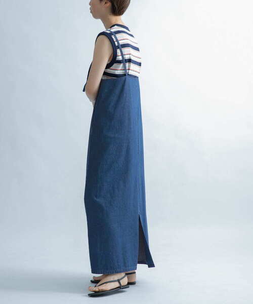 FORK&SPOON(フォークアンドスプーン)の「FORK&SPOON デニムサロペットスカート(ワンピース・レディース・ブルー/ブラック・1)」の4枚目の写真