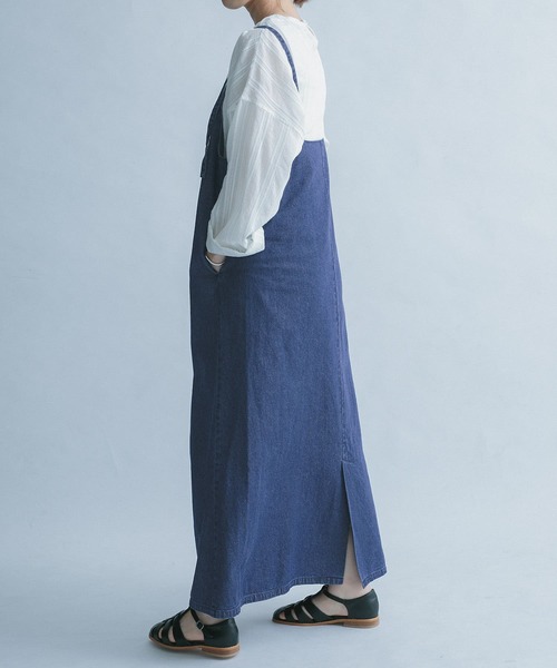 FORK&SPOON(フォークアンドスプーン)の「FORK&SPOON デニムサロペットスカート(ワンピース・レディース・ブルー/ブラック・1)」の11枚目の写真