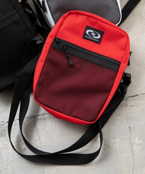 WEGO(ウィゴー)の「WEGO/ロゴメッシュミニショルダー(ショルダーバッグ・メンズ・ホワイト/ブラック/レッド・FREE)」の17枚目の写真
