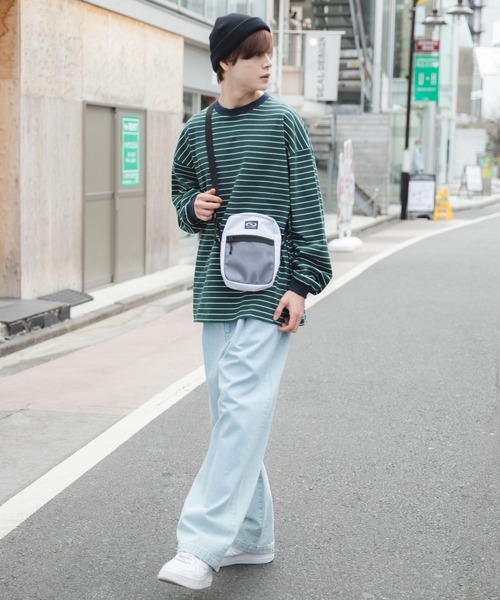 WEGO(ウィゴー)の「WEGO/ロゴメッシュミニショルダー(ショルダーバッグ・メンズ・ホワイト/ブラック/レッド・FREE)」の6枚目の写真