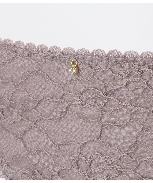 PEACH JOHN（ピーチジョン）の「【脇高カップで盛りメイク。レースブラ＆ショーツ２点セット】チュールカシュクールブラジャー＆ショーツセットもりこれ（ブラ&ショーツ・レディース・ブラック/ネイビー/ピンク/ミント/チェリーピンク/アッシュグレー/ボルドー/スモークピンク・B65/B70/C70/D70/B75/C65/C75/D65/D75/E65/E70/E75）」の17枚目の写真