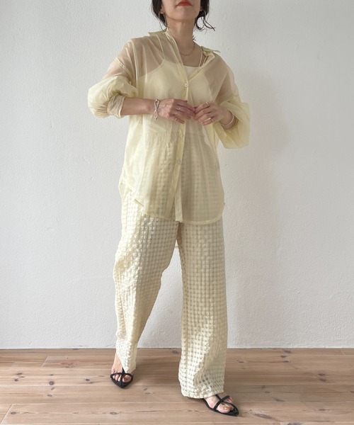 wee9s（ウィークス）の「over size sheer shirt / オーバーサイズシアーシャツ（シャツ/ブラウス・レディース・ブラック/アイボリー/グリーン・FREE）」の9枚目の写真