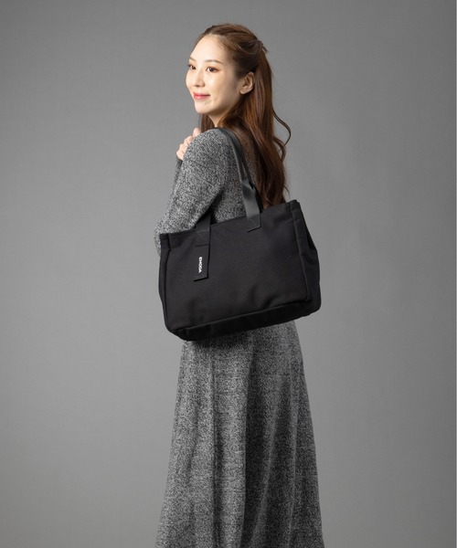 EMODA（エモダ）の「EMODA/エモダ　キャンバスグログランA4トート（トートバッグ・レディース・ブラック/オフホワイト/ブラウン系その他・FREE）」の4枚目の写真