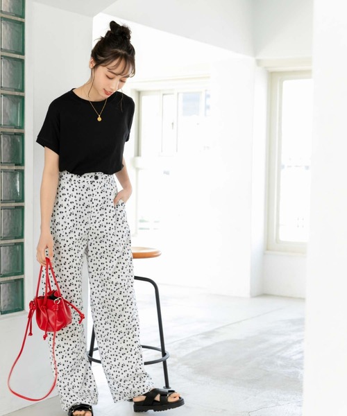 fifth（フィフス）の「小花柄ワイドパンツ（その他パンツ・レディース・ブラック/ホワイト・M）」の4枚目の写真
