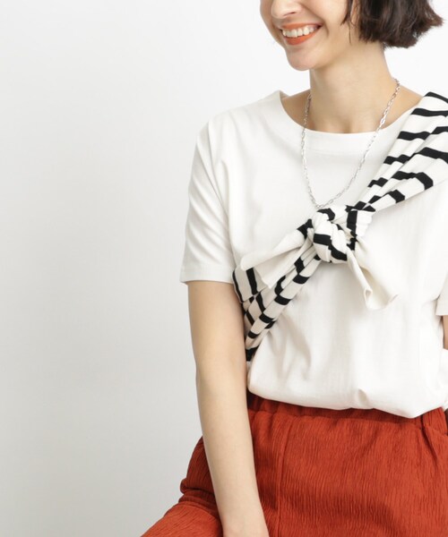 SHOO・LA・RUE（シューラルー）の「◆【接触冷感/洗濯機可】タック フレンチスリーブ Tシャツ（Tシャツ/カットソー・レディース・ブラック/オリーブ/ホワイト系/ブラック系2/ブルー系2/ピンク系・00）」の2枚目の写真