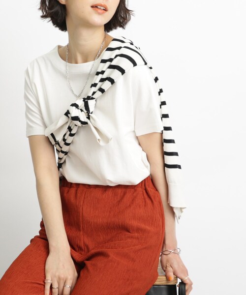 SHOO・LA・RUE（シューラルー）の「◆【接触冷感/洗濯機可】タック フレンチスリーブ Tシャツ（Tシャツ/カットソー・レディース・ブラック/オリーブ/ホワイト系/ブラック系2/ブルー系2/ピンク系・00）」の15枚目の写真