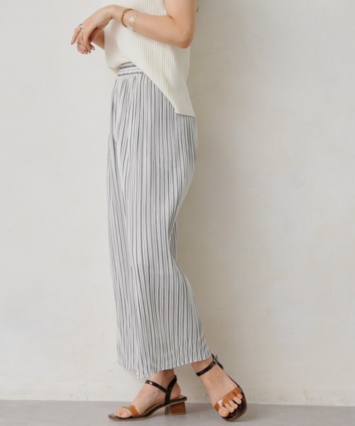 Chez toi（シェトワ）の「アソート柄プリーツイージーパンツ（その他パンツ・レディース・アイボリー/ブラック/イエロー・FREE）」の9枚目の写真