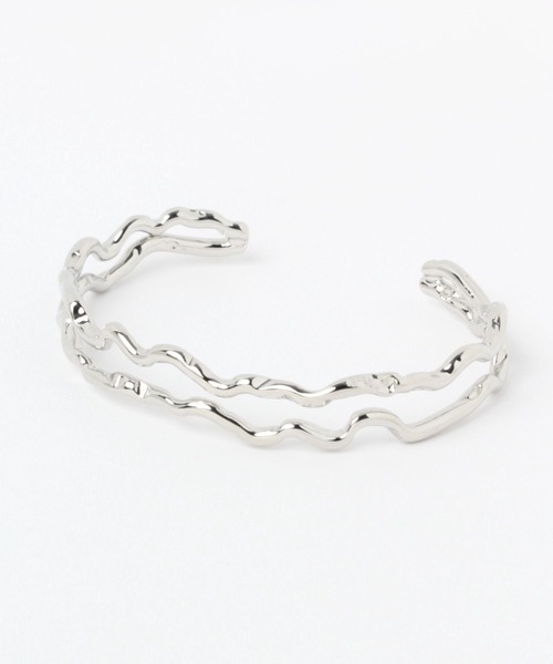 Heather(ヘザー)の「Wツイストメタルバングル 297769(バングル/リストバンド・レディース・シルバー/ゴールド・ONE SIZE)」の7枚目の写真