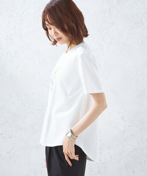 A/C DESIGN BY ALPHA CUBIC(エーシーデザインバイアルファキュービック)の「【接触冷感】パフュームプリントTシャツ(Tシャツ/カットソー・レディース・ライトグレー/ブラック/オフホワイト・LL/M/L)」の4枚目の写真