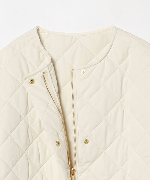 B:MING by BEAMS（ビーミングバイビームス）の「B:MING by BEAMS / キルト ロング コート（ノーカラージャケット・レディース・オリーブ/アイボリー/ブラック・MEDIUM/SMALL）」の16枚目の写真