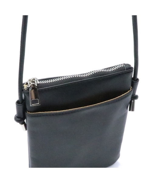 POUTOJOURU（ポートジュール）の「【ポートジュール】　フェイクレザーマルチケース　コインケース付き（ショルダーバッグ・レディース・アイボリー/ブラック/ダークブラウン/グレイッシュベージュ・FREE）」の9枚目の写真