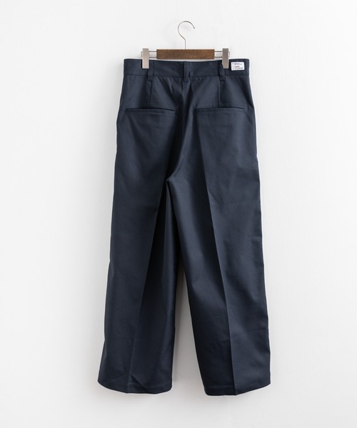Audience(オーディエンス)の「CAVE カツラギ 1タックセンタープレスワイドパンツ AUD3526(チノパンツ・メンズ・ネイビー/アーミー/キナリ/カーキ・L/XL/M)」の19枚目の写真