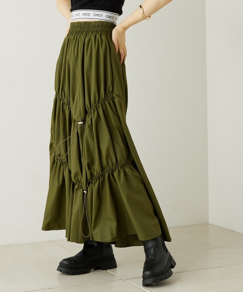 Chico（チコ）の「ドロストナイロンボリュームスカート（スカート・レディース・ブラック/ベージュ/カーキ・FREE）」の3枚目の写真