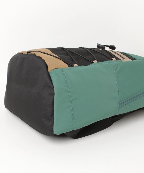 BILLABONG(ビラボン)の「BILLABONG メンズ 【A/Div.】 AXIS DAY PACK バッグ 【2022年秋冬モデル】/ビラボンバックパック・リュックサック(バックパック/リュック・メンズ・ブラック/ベージュ/グリーン系その他・FREE)」の4枚目の写真