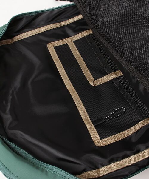BILLABONG(ビラボン)の「BILLABONG メンズ 【A/Div.】 AXIS DAY PACK バッグ 【2022年秋冬モデル】/ビラボンバックパック・リュックサック(バックパック/リュック・メンズ・ブラック/ベージュ/グリーン系その他・FREE)」の8枚目の写真