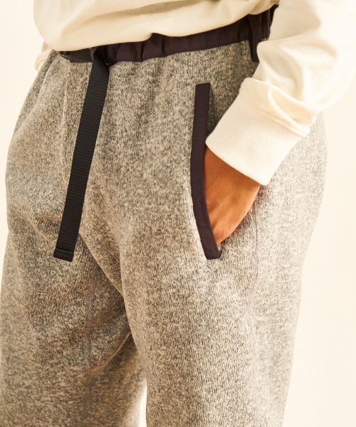 NANGA(ナンガ)の「POLARTEC FLEECE JOGGER PANTS / ポーラテックフリースジョガーパンツ(その他パンツ・メンズ・ブラック/カーキ/グレー・M/L/S/XL)」の8枚目の写真