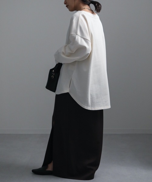 ap retro（アプレトロ）の「カフタン裏毛スウェットルーズプルオーバー（スウェット・レディース・アイボリー/ホワイト×ブラック/ブラック・FREE）」の14枚目の写真