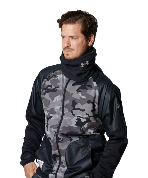 UNDER ARMOUR（アンダーアーマー）の「UAリバーシブル ネックウォーマー（ベースボール/メンズ/レディース）（ネックウォーマー/スヌード・レディース・ブラック/ネイビー・ONESIZE）」の9枚目の写真