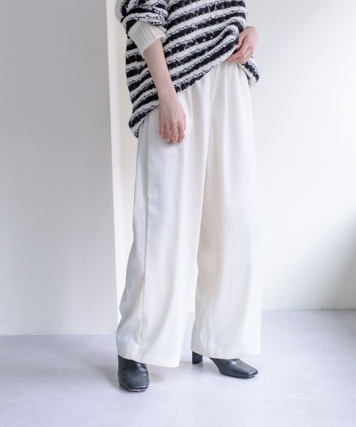 mystic(ミスティック)の「刺繍サテンパンツ(その他パンツ・レディース・ブラウン/アイボリー・FREE)」の4枚目の写真