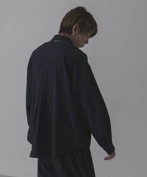 URBAN RESEARCH（アーバンリサーチ）の「URBAN RESEARCH iD　ジェシーツイルストレッチシャツ（シャツ/ブラウス・メンズ・ネイビー/グリーン/ベージュ系その他・MEDIUM/LARGE）」の4枚目の写真