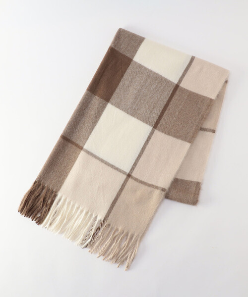 MONO　COMME CA（モノコムサ）の「ブロックチェック柄　ストール（ストール/ショール・レディース・ブラック系/ベージュ/イエロー/サックスブルー・FREE）」の16枚目の写真