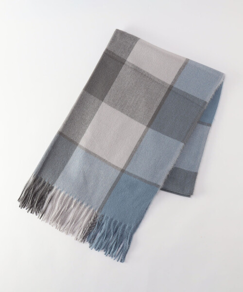 MONO　COMME CA（モノコムサ）の「ブロックチェック柄　ストール（ストール/ショール・レディース・ブラック系/ベージュ/イエロー/サックスブルー・FREE）」の17枚目の写真