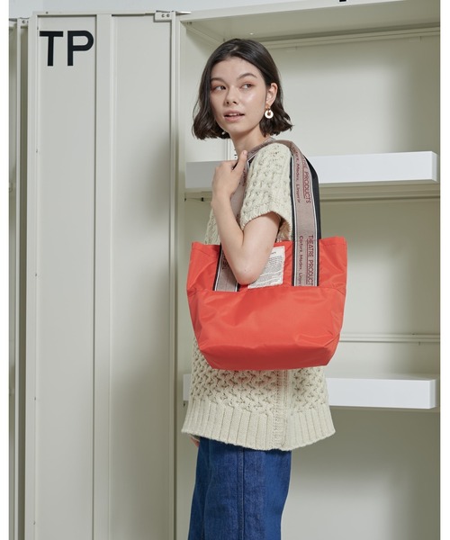 THEATRE PRODUCTS（シアタープロダクツ）の「MISSISSIPPI Msize／ジャガードテープ バッグ（トートバッグ・レディース・レッド/グリーン/ネイビー/パープル/チャコールグレー・FREE）」の5枚目の写真