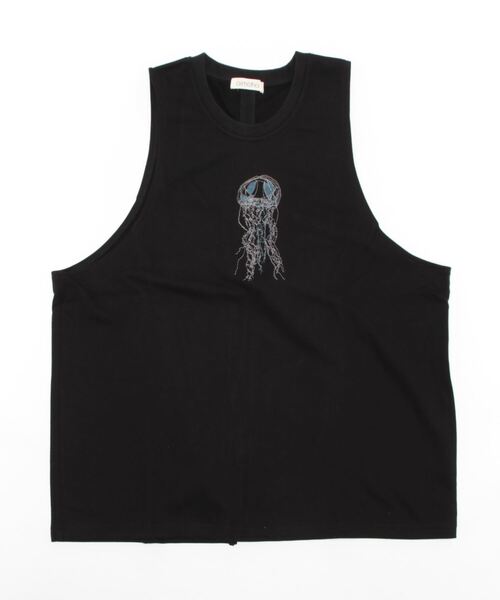 aimoha(アイモハ)の「aimohaオリジナル蝶々クラゲ刺繍刺繍バックスリットカットソーベスト(ベスト・レディース・オレンジ/ブラック/ベージュ/ブラック系その他/ベージュ系その他/グリーン系その他/パープル系その他/ピンク系その他/オレンジ系その他/ブラック系その他2/ベージュ系その他2/グリーン系その他2/パープル系その他2/ピンク系その他2/オレンジ系その他2/グリーン/ピンク/パープル・FREE)」の3枚目の写真