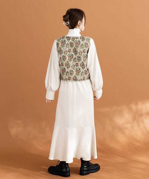 HEYUMM（ヘユム）の「レトロライクゴブランビスチェ（ベスト・レディース・ブラウン/ブラック/アイボリー・ONE）」の11枚目の写真