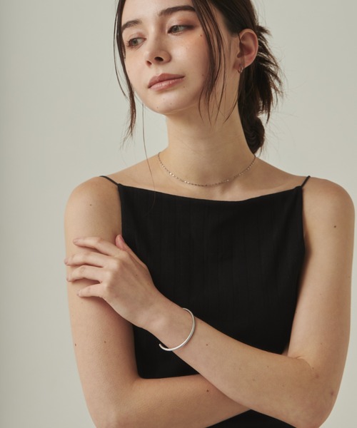 ciite'（シーテ）の「細幅シンプル メタルバングル（バングル/リストバンド・レディース・ゴールド/シルバー・FREE）」の19枚目の写真