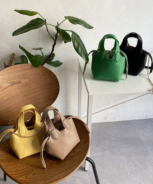 DouDou（ドゥドゥ）の「【WEB限定】2WAY巾着付ミニバッグ（ショルダーバッグ・レディース・ブラック/ベージュ/イエロー/グリーン・FREE）」の7枚目の写真