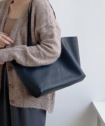 【MAISON BREEZE】シュリンクレザー風トートバッグ KNF