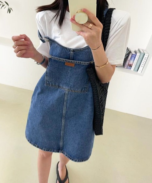 Jewelobe(ジュエローブ)の「デニムミニジャンパースカート(ジャンパースカート・レディース・ブルー・FREE)」の8枚目の写真