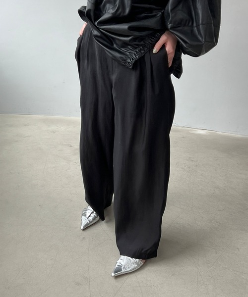 chuclla（チュクラ）の「ポインテッドトゥ シルバーミュール chs23s002（その他シューズ・レディース・シルバー・36/37/38/39/40）」の3枚目の写真