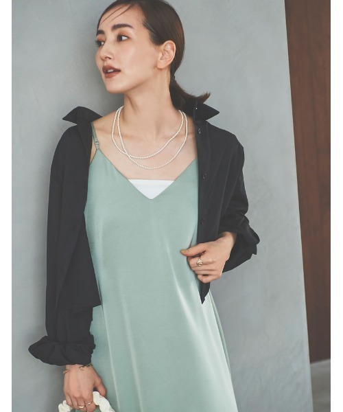 Re:EDIT（リエディ）の「[辻元舞さん着用][2023S/S COLLECTION]無地orストライプ柄ショート丈シャツ（シャツ/ブラウス・レディース・ブラック/ブルー/ホワイト×ブルー/ホワイト・LARGE/MEDIUM）」の8枚目の写真