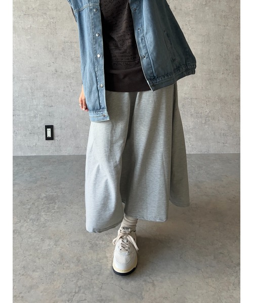 owndaily（オンデイリー）の「スウェットスカート（スカート・レディース・ブラック/グレー・FREE）」の2枚目の写真