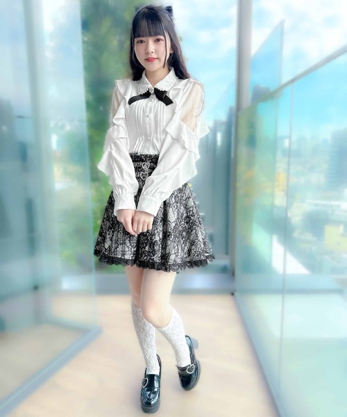 ROJITA（ロジータ）の「ラッフルスリーブパール衿ブラウス（シャツ/ブラウス・レディース・ブラック/ホワイト/パープル・FREE）」の22枚目の写真