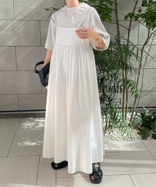 y/m by misato（イムバイミサト）の「タイプライターペプラムキャミワンピース（ワンピース・レディース・オフホワイト/ブラック・FREE）」の2枚目の写真