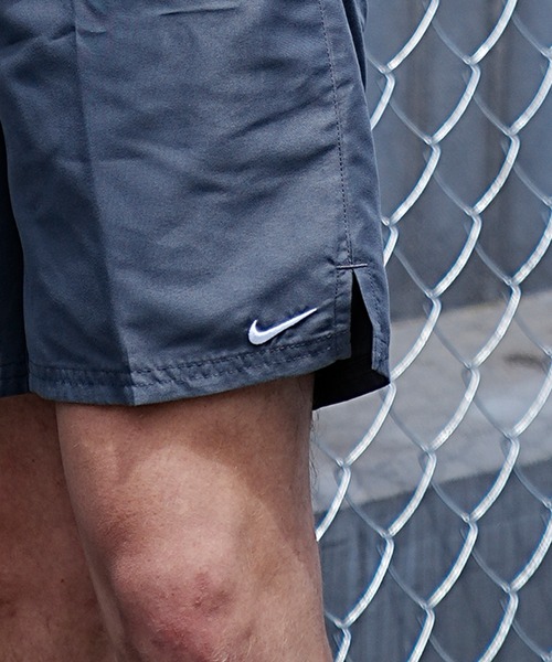 NIKE（ナイキ）の「NIKE/ナイキ エッセンシャル 7" ユーティリティ/水陸両用 ワンポイント/刺繍 ボレーショーツ/トランクス/水着 NESSA559（水着・メンズ・ブルー系その他/ブラウン系その他/グレー×ホワイト/ブラック×ブラック/イエロー系その他/グリーン/オレンジ/サックスブルー・M/S/XL/L/XXL）」の22枚目の写真